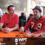 Esulta per una mano vinta a poker, ma si rompe un dito al Casinò di Venezia